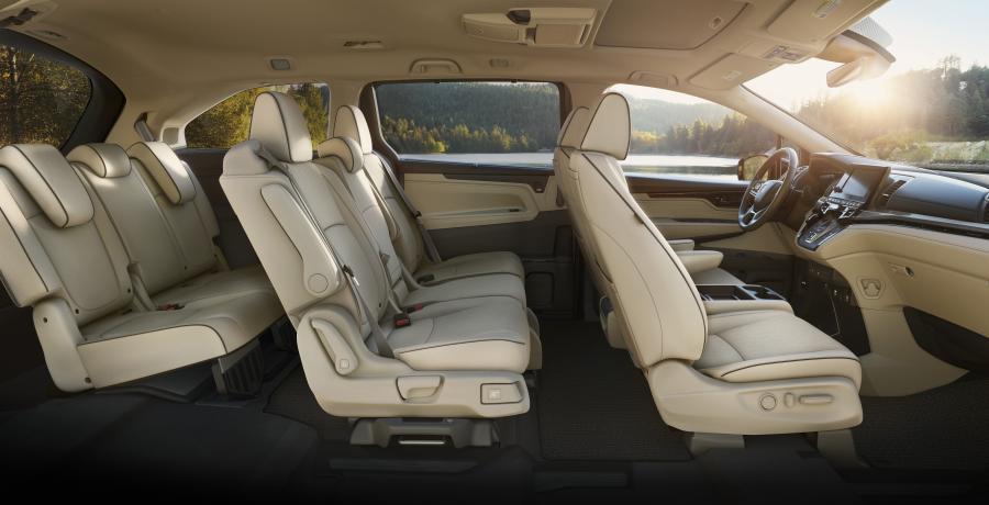 Интерьер Honda Odyssey 2020 года  (NA) (фото 2 из 119)